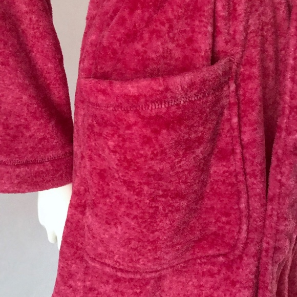 Ultra Beauty Bright Pink Short Robe - Picture 4 of 10